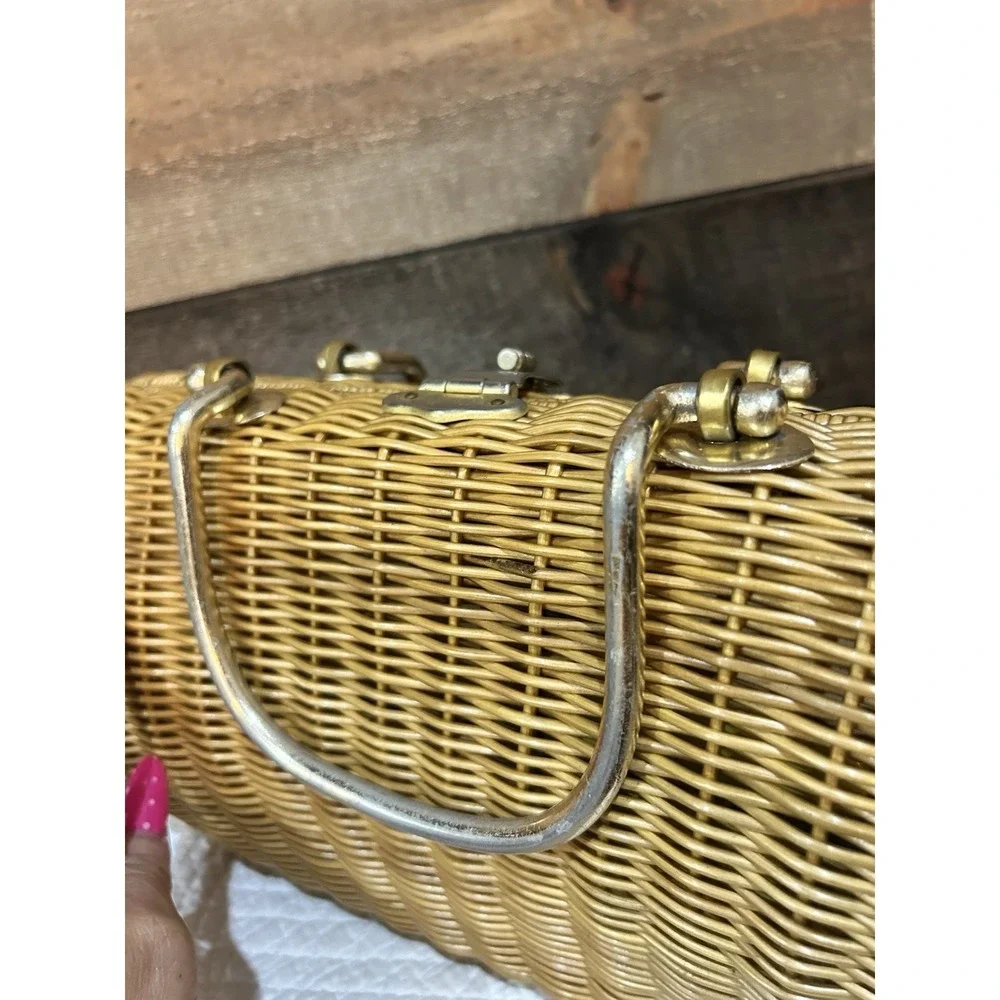 Vintage 50s 60s Coated Wicker Handbag purse Gold‎ Handles